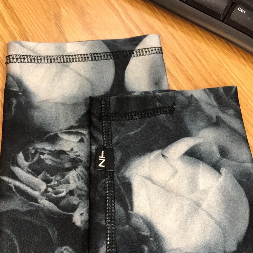 RESERVED Zara Terez Leggings